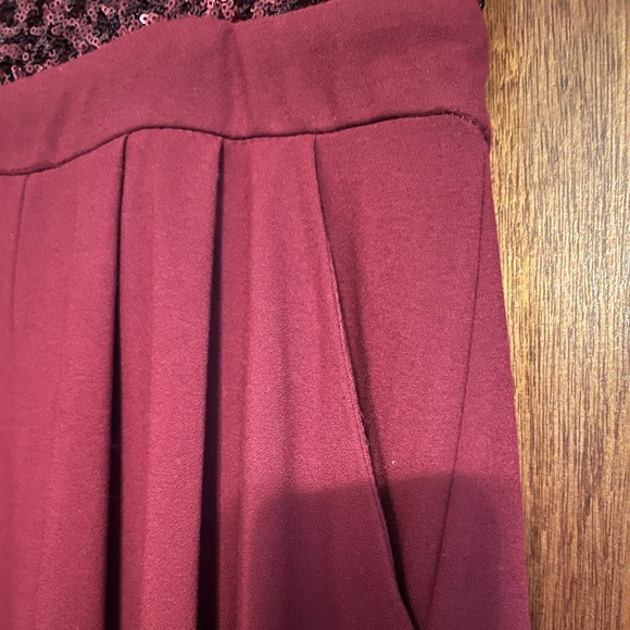 GB size M maroon romper with sequined strapless top. - Picture 2 of 9